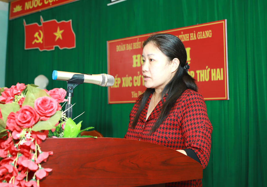 Chủ tich UBND huyện Bắc Mê Củng Thị Mẩy giải trình những ý kiến thuộc thẩm quyền