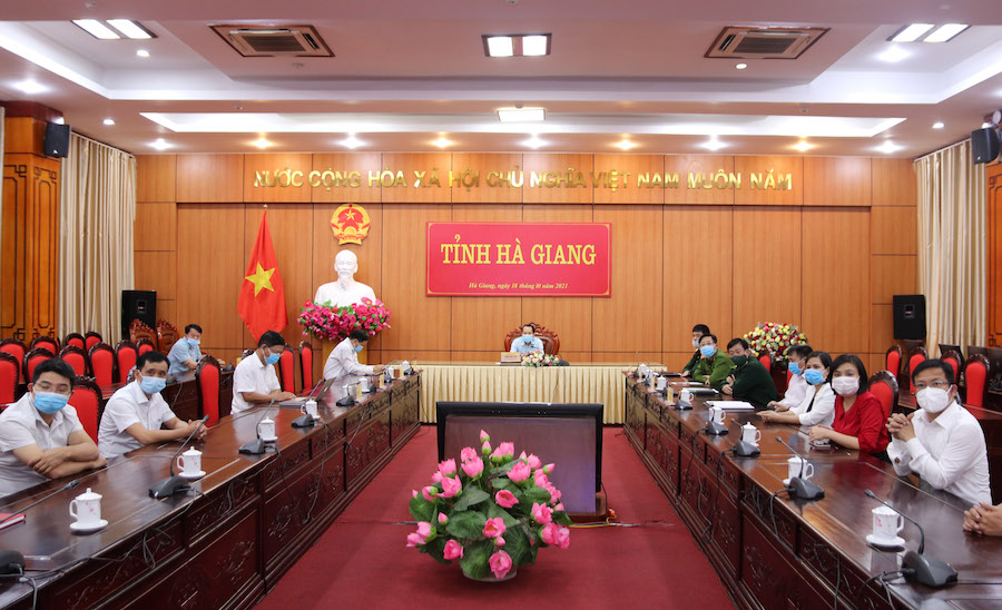 Các đại biểu dự buổi gặp mặt tại điểm cầu tỉnh Hà Giang.