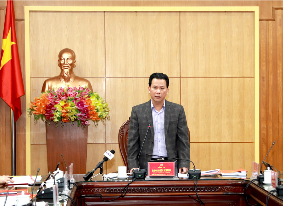 Bí thư Tỉnh ủy Đặng Quốc Khánh phát biểu kết luận phiên họp