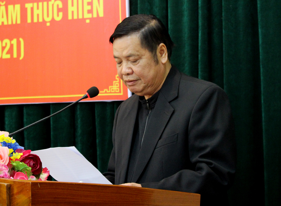 Nguyên Bí thư Tỉnh ủy Hoàng Minh Nhất tham luận tại hội thảo với chủ đề: Dấu ấn nổi bật trong phát triển KT-XH tỉnh Hà Giang sau 30 năm tái lập.