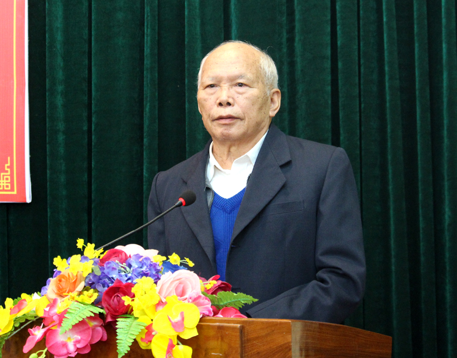 Nguyên Chủ tịch UBND tỉnh Triệu Đức Thanh tham luận tại hội thảo với chủ đề: Tác động của những yếu tố tự nhiên, KT-XH và dân cư đến tính cách con người Hà Giang.