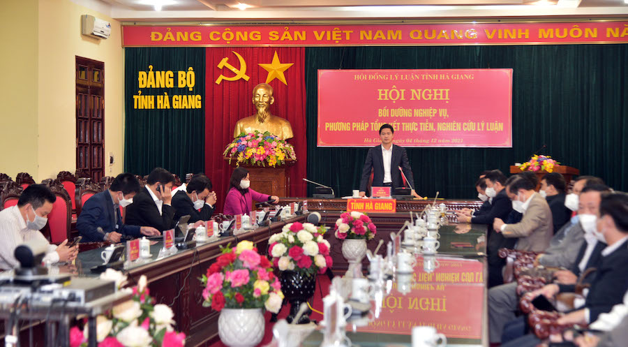 Toàn cảnh hội nghị tại điểm cầu tỉnh Hà Giang.