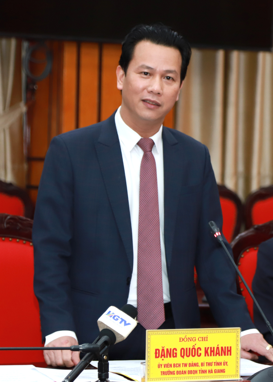 Bí thư Tỉnh ủy Đặng Quốc Khánh phát biểu tại lễ ký kết 