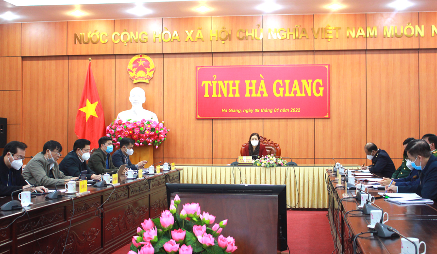 Phó Chủ tịch UBND tỉnh Hà Thị Minh Hạnh chủ trì hội nghị tại điểm cầu tỉnh