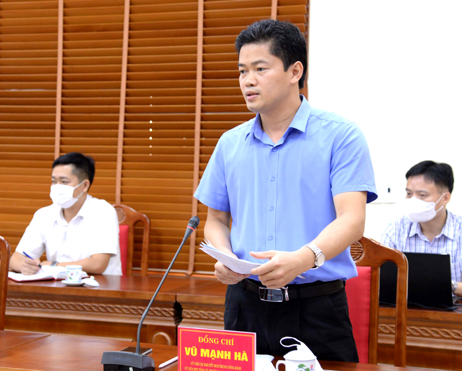 Trưởng ban Tuyên giáo Vũ Mạnh Hà phát biểu tại buổi làm việc