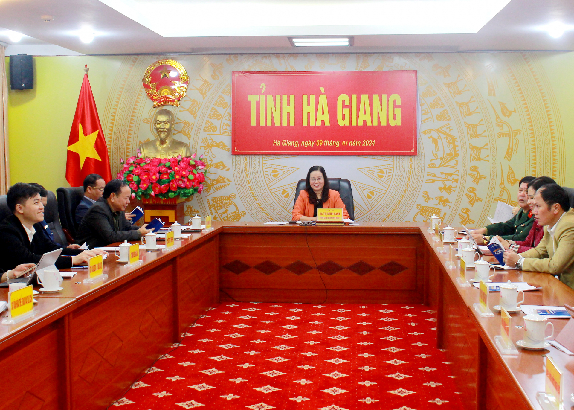 Phó Chủ tịch UBND tỉnh Hà Thị Minh Hạnh chủ trì hội nghị tại điểm cầu tỉnh