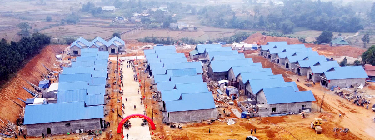 The Dong Tam resettlement area in Yen Thanh Commune is designed according to a common model, ensuring the architectural values of a model rural residential area.