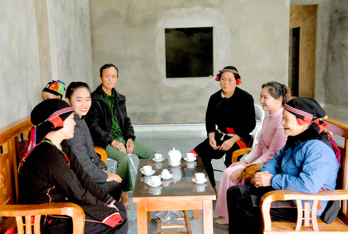 The new houses in the Dong Tam resettlement area are solid and spacious.