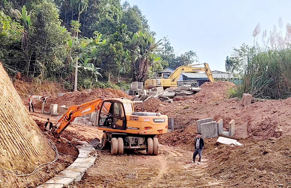 Ha Giang City has implemented the project to renovate and upgrade Ho Xuan Huong Street since the beginning of 2025.