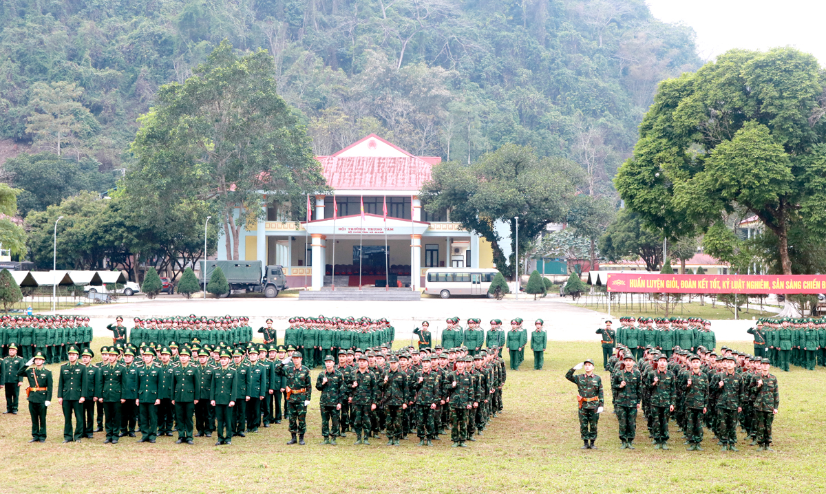 Với tinh thần và khí thế quyết tâm cao, cán bộ, chiến sỹ lực lượng vũ trang tỉnh sẽ hoàn thành tốt nhiệm vụ huấn luyện, an toàn tuyệt đối, góp phần hoàn thành tốt nhiệm vụ quân sự, quốc phòng năm 2025.