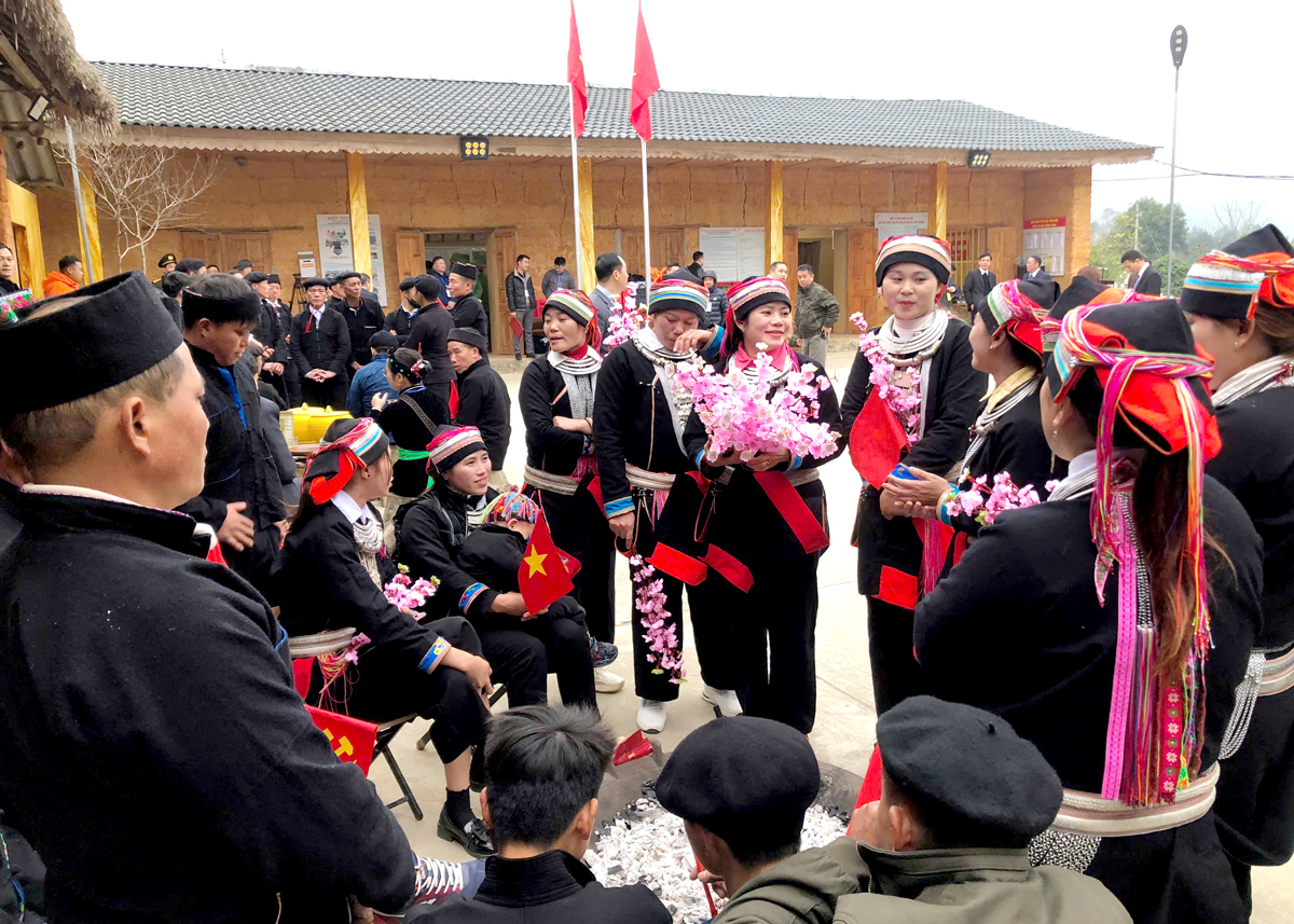 The Nam Dam Community Cultural Tourism Village, Quan Ba Commune (Quan Ba), focuses on preserving and promoting traditional values.