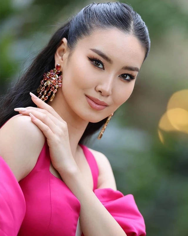 Bolor Bat-Erdene - Hoa hậu Mông Cổ - nhận được nhiều cảm tình từ khán giả.