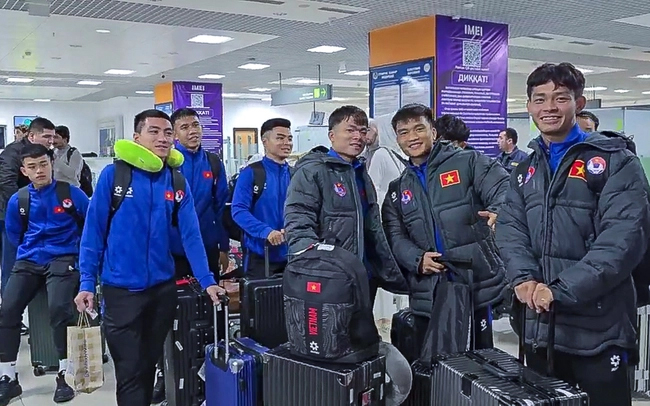 Đội tuyển U23 Việt Nam tại sân bay quốc tế Dushanbe – Tajikistan.
