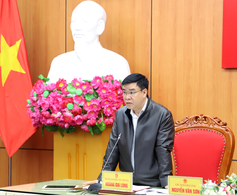 Phó Chủ tịch Thường trực UBND tỉnh Hoàng Gia Long đề nghị các cấp, ngành, địa phương quyết tâm, quyết liệt triển khai các nhiệm vụ phát triển KT - XH.