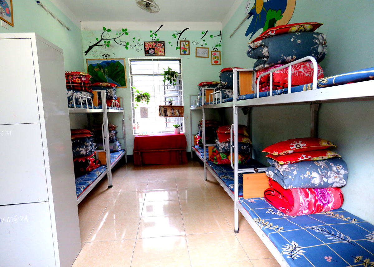 Phòng ở của học sinh Trường PTDT bán trú THCS Pả Vi, xã Pả Vi được trang bị đầy đủ tiện nghi, đảm bảo sinh hoạt cho các em.
