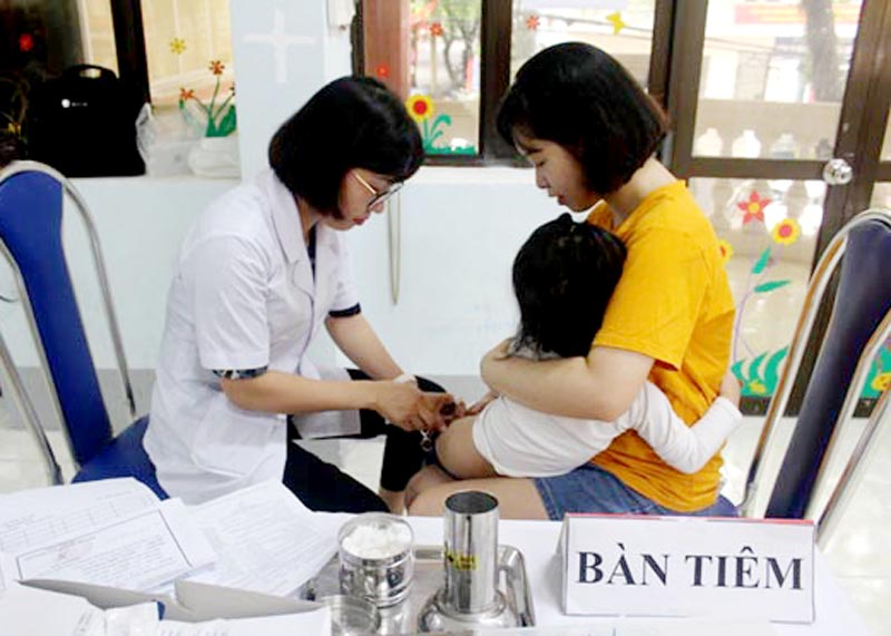 Đẩy nhanh tiến độ triển khai chiến dịch tiêm chủng vaccine phòng, chống bệnh Sởi; kết thúc chiến dịch chậm nhất trong ngày 31 tháng 3 năm 2025.