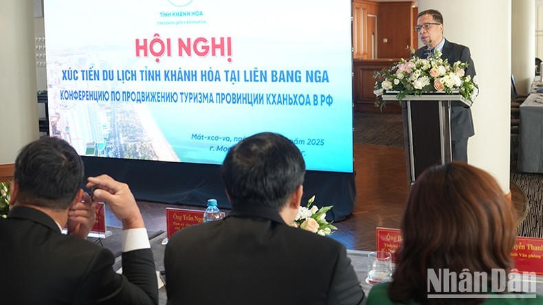 Vietnamese Ambassador to Russia Dang Minh Khoi speaks at the conference.