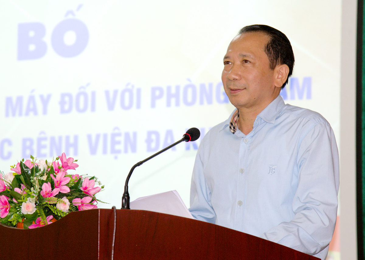 Phó Chủ tịch UBND tỉnh Trần Đức Quý phát biểu tại buổi Lễ.