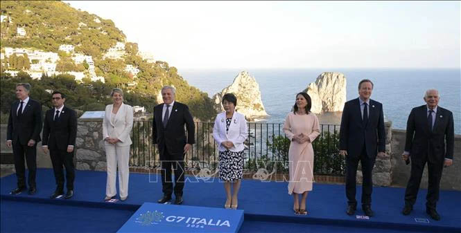Ngoại trưởng Nhóm G7 chụp ảnh chung tại đảo Capri, Italy ngày 19/4/2024.