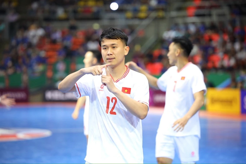 Đội tuyển futsal Việt Nam có bàn gỡ hòa.