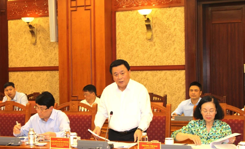 Đồng chí Nguyễn Xuân Thắng giới thiệu Đề cương chi tiết Báo cáo Tổng kết 40 năm đổi mới.