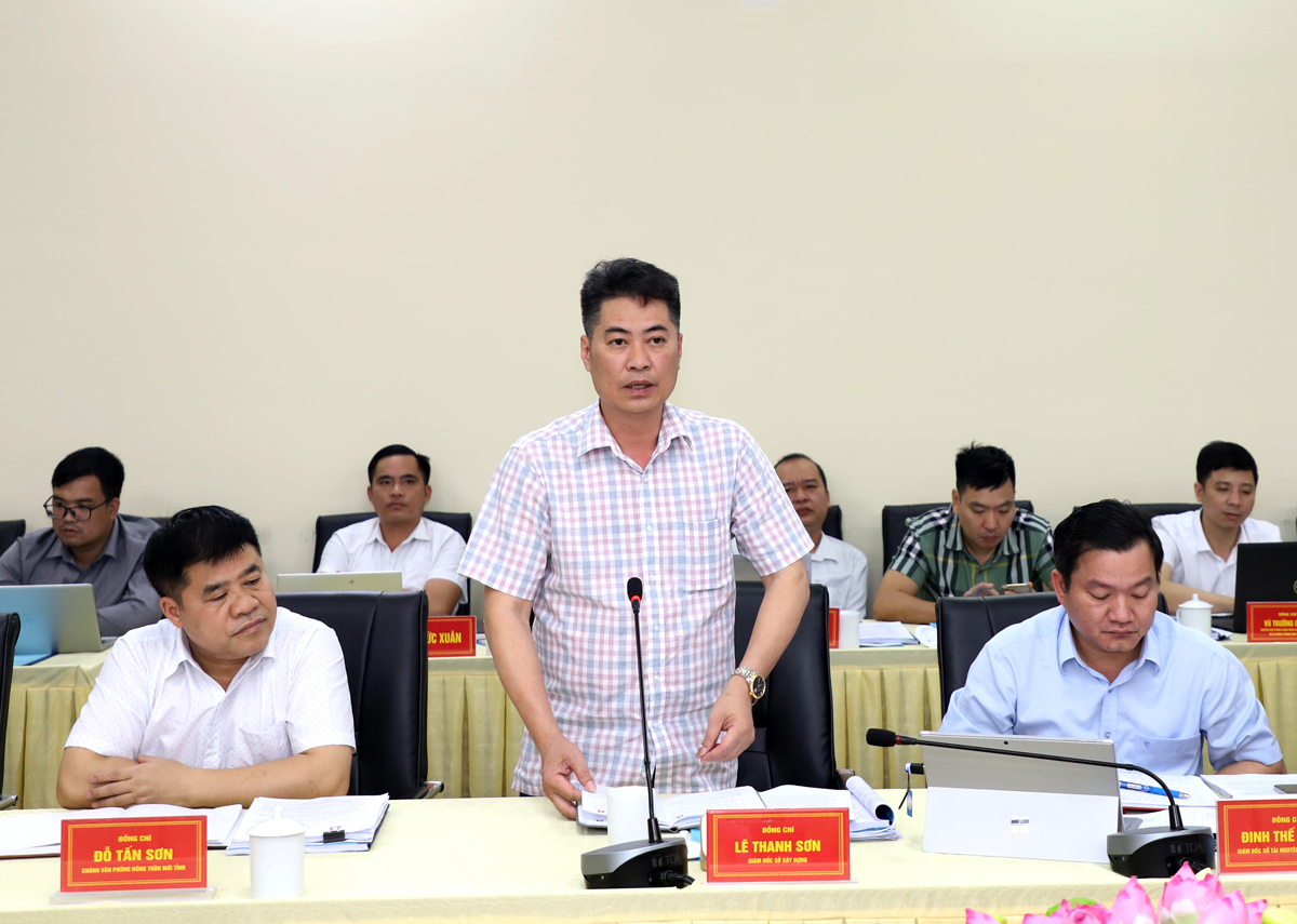Giám đốc Sở Xây dựng Lê Thanh Sơn kiến nghị huyện Bắc Quang quan tâm đến công tác quy hoạch, quản lý quy hoạch trên địa bàn.