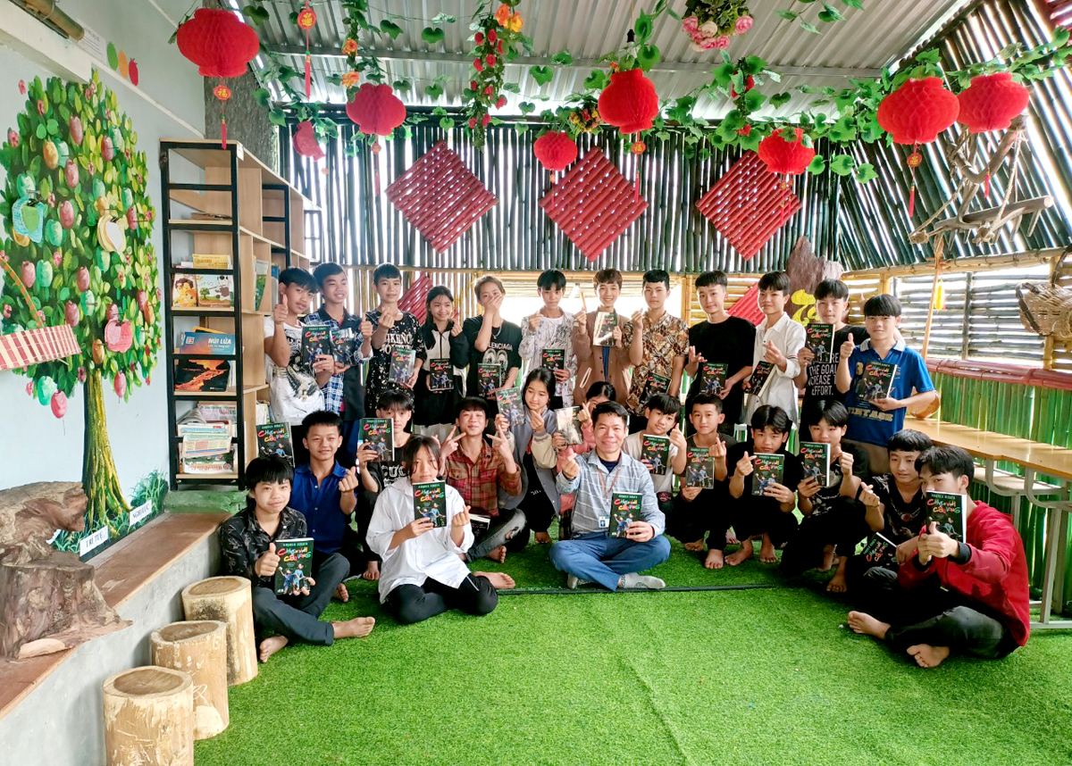 Giờ học hạnh phúc của thầy và trò Trường Phổ thông Dân tộc bán trú THCS Niêm Sơn.