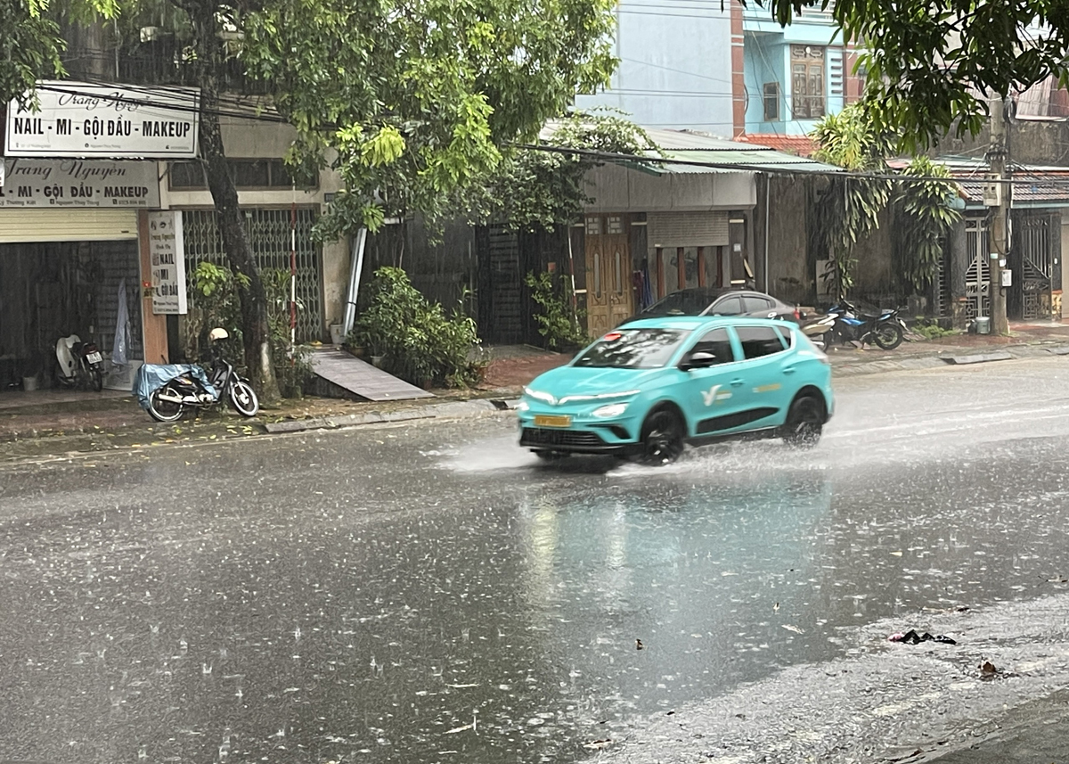 Hiện khu vực thành phố Hà Giang trời vẫn có mưa to