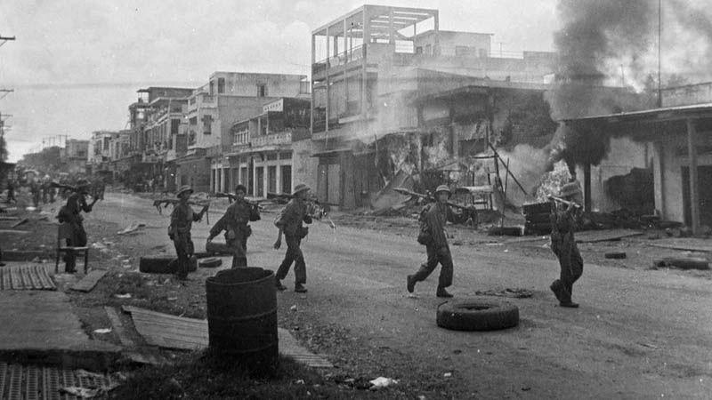 Ngày 9/4/1975, quân ta tiến công thị trấn Xuân Lộc, căn cứ phòng thủ trọng yếu của địch bảo vệ Sài Gòn từ phía đông bắc. 