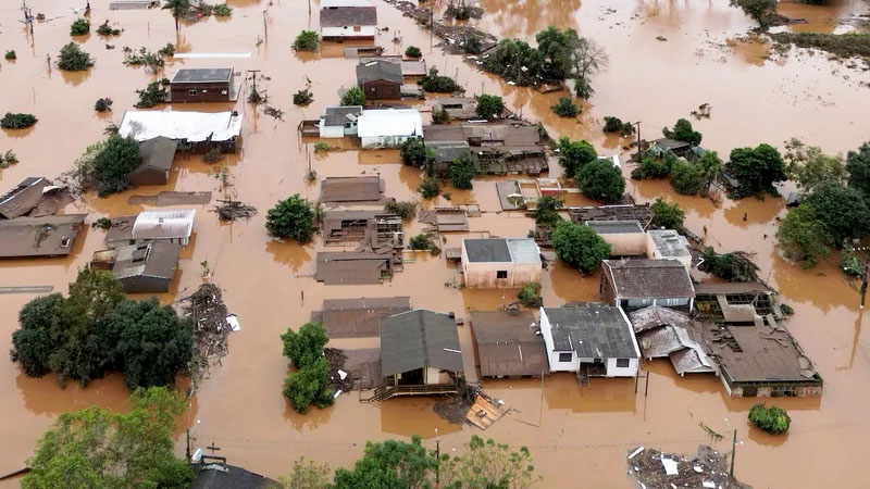 Bang Rio Grande do Sul của Brazil hứng chịu hậu quả của lũ lụt.