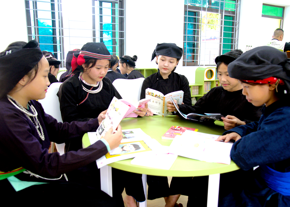 Liên đội Trường THCS Bằng Lang duy trì hiệu quả phong trào đọc sách trong học sinh. 