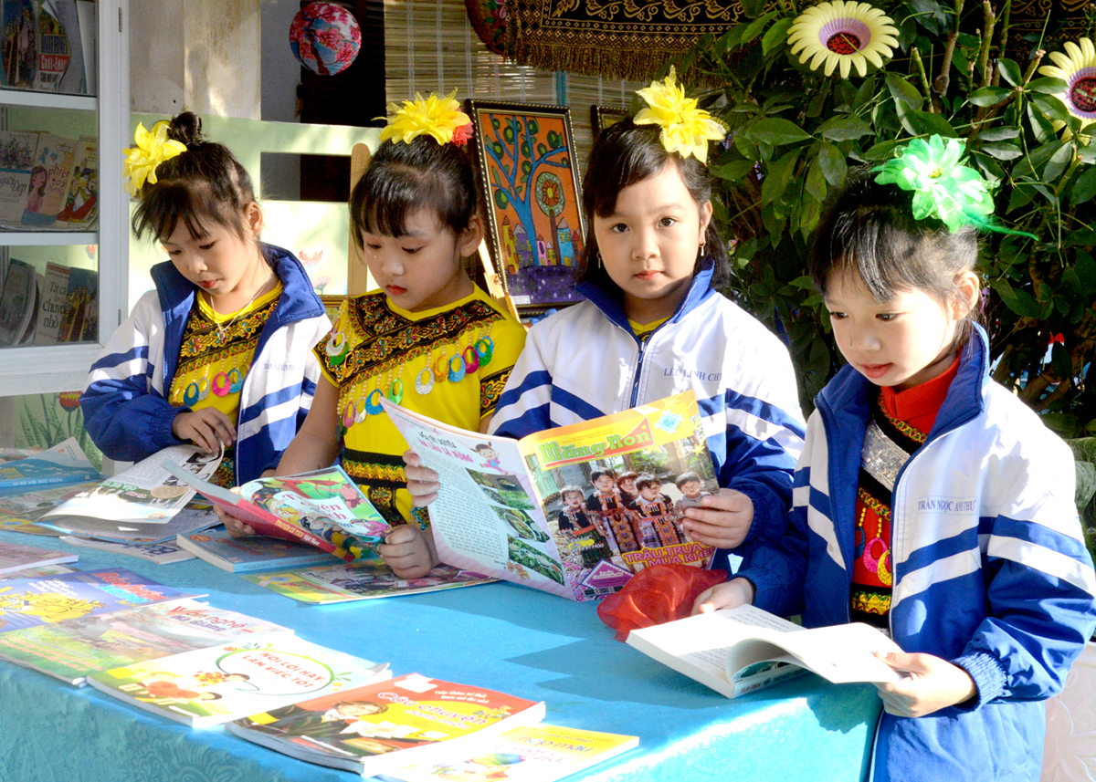 Các em thiếu nhi Trường Tiểu học Kim Đồng, thành phố Hà Giang thi đua học tập tốt, rèn luyện tốt.
