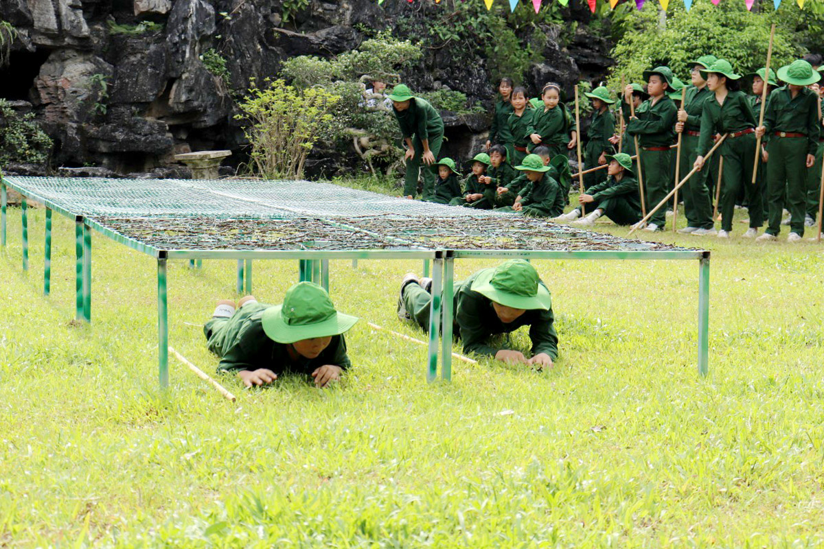 Nhiều hoạt động bổ ích tại khóa học trại Hè “Chúng em là chiến sĩ”