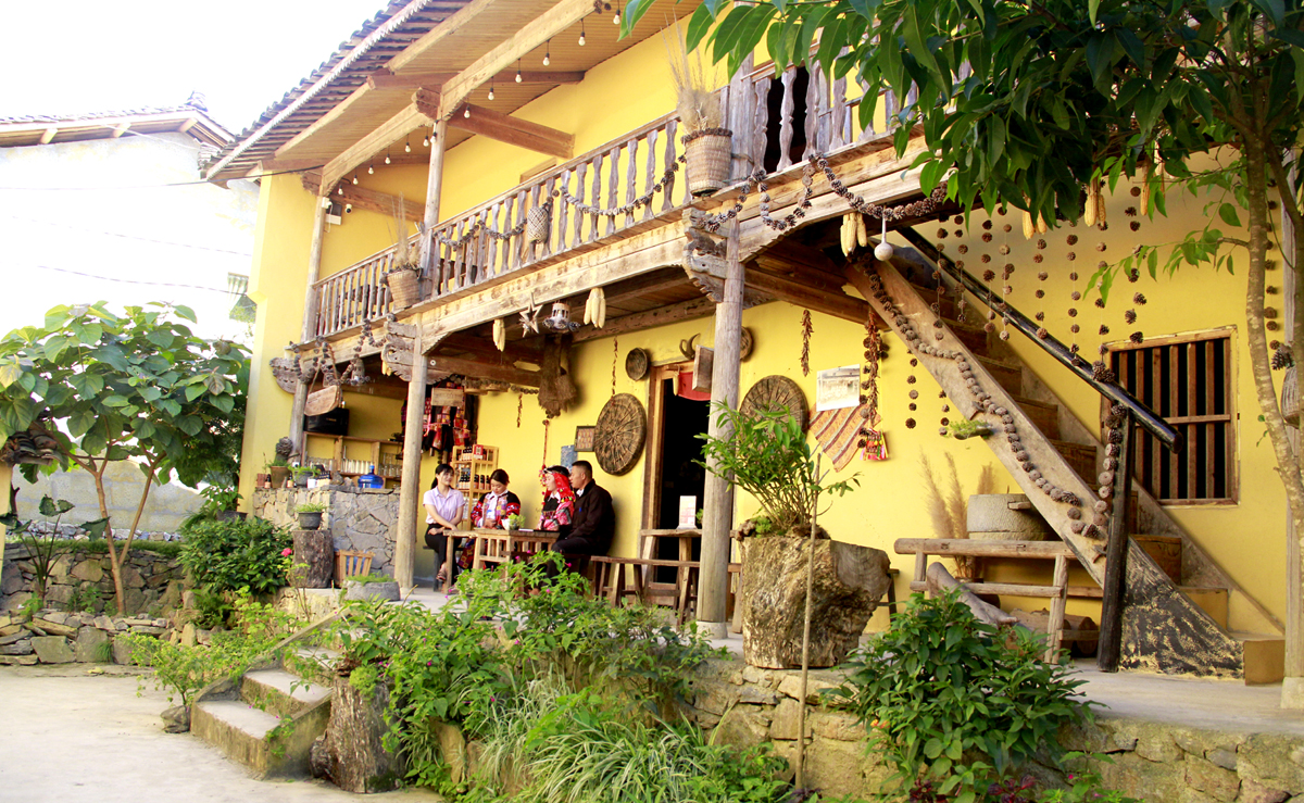 Bảo tồn kiến trúc truyền thống của người Lô Lô để phát triển du lịch cộng đồng thôn Lô Lô Chải xã Lũng Cú (Đồng Văn).