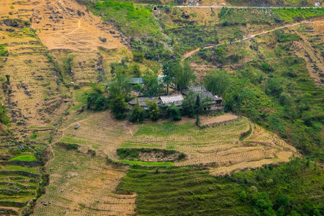 Traditional houses spotted across the plateau’s landscape