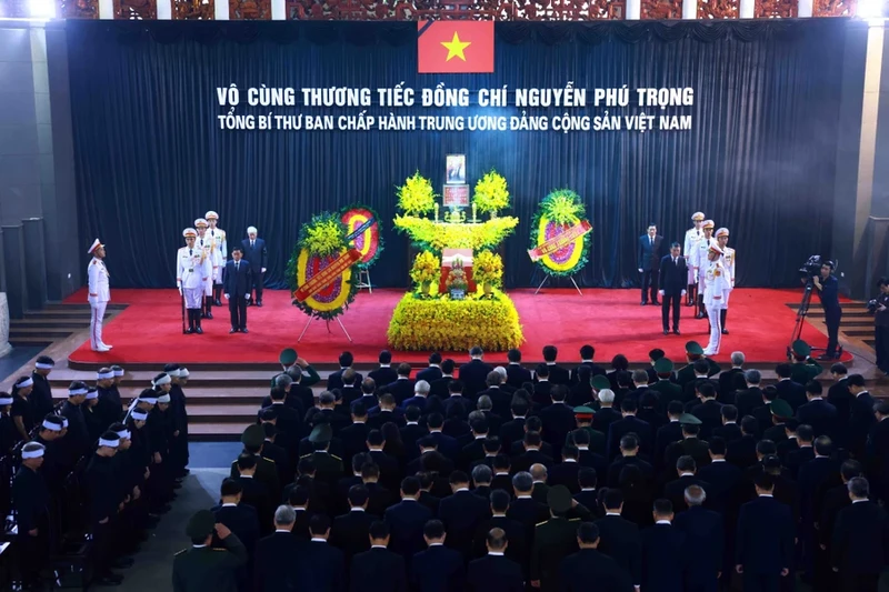 The respect-paying ceremony of General Secretary of the Communist Party of Vietnam Central Committee Nguyen Phu Trong is organised in the national mourning etiquette at the National Funeral Hall, No. 5 Tran Thanh Tong, Hanoi, from 7 AM to 10 PM on July 25 and from 7 AM to 1 PM on July 26, 2024.