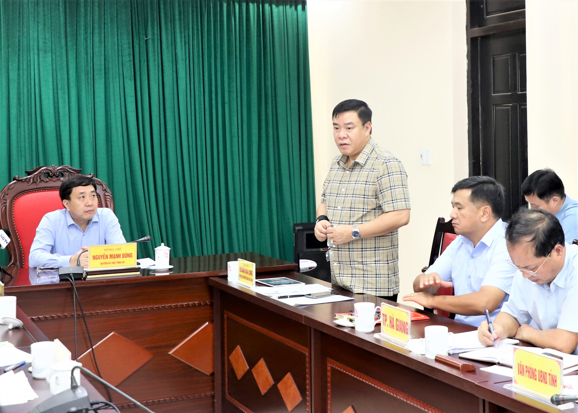 Phó Chủ tịch Thường trực UBND tỉnh Hoàng Gia Long yêu cầu các đơn vị chức năng cần siết chặt quản lý việc giết mổ gia súc.