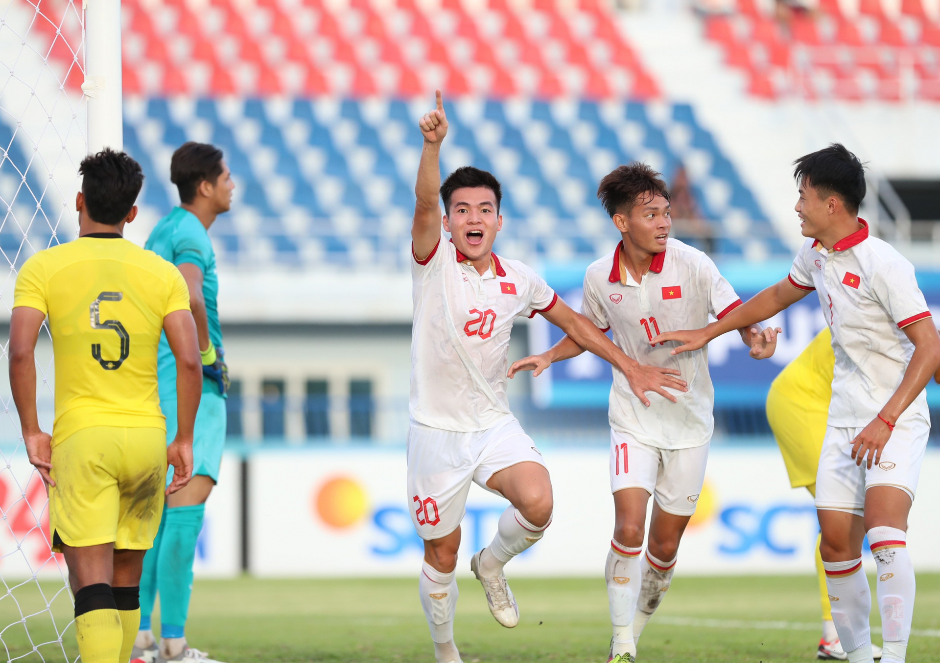 U23 Việt Nam vào chung kết giải U23 Đông Nam Á bằng chiến thắng thuyết phục trước U23 Malaysia