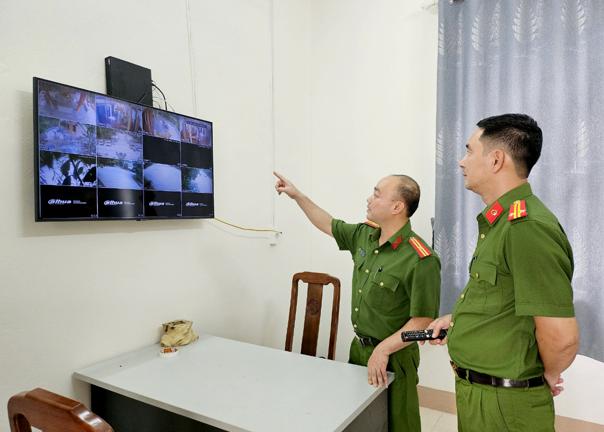 Nhờ có hệ thống camera an ninh, Công an xã Thanh Thủy (Vị Xuyên) đã làm tốt công tác quản lý nhà nước về ANTT cũng như đấu tranh, phòng chống tội phạm một cách hiệu quả trên địa bàn