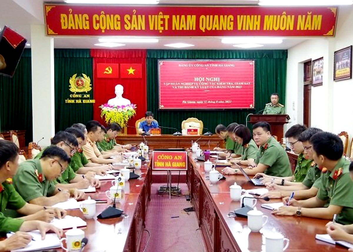 Đảng ủy Công an tỉnh tập huấn nghiệp vụ công tác kiểm tra, giám sát, kỷ luật của Đảng.