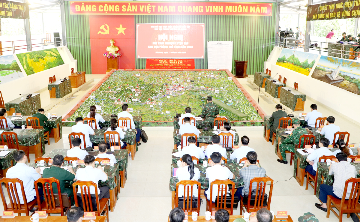 Quang cảnh hội nghị