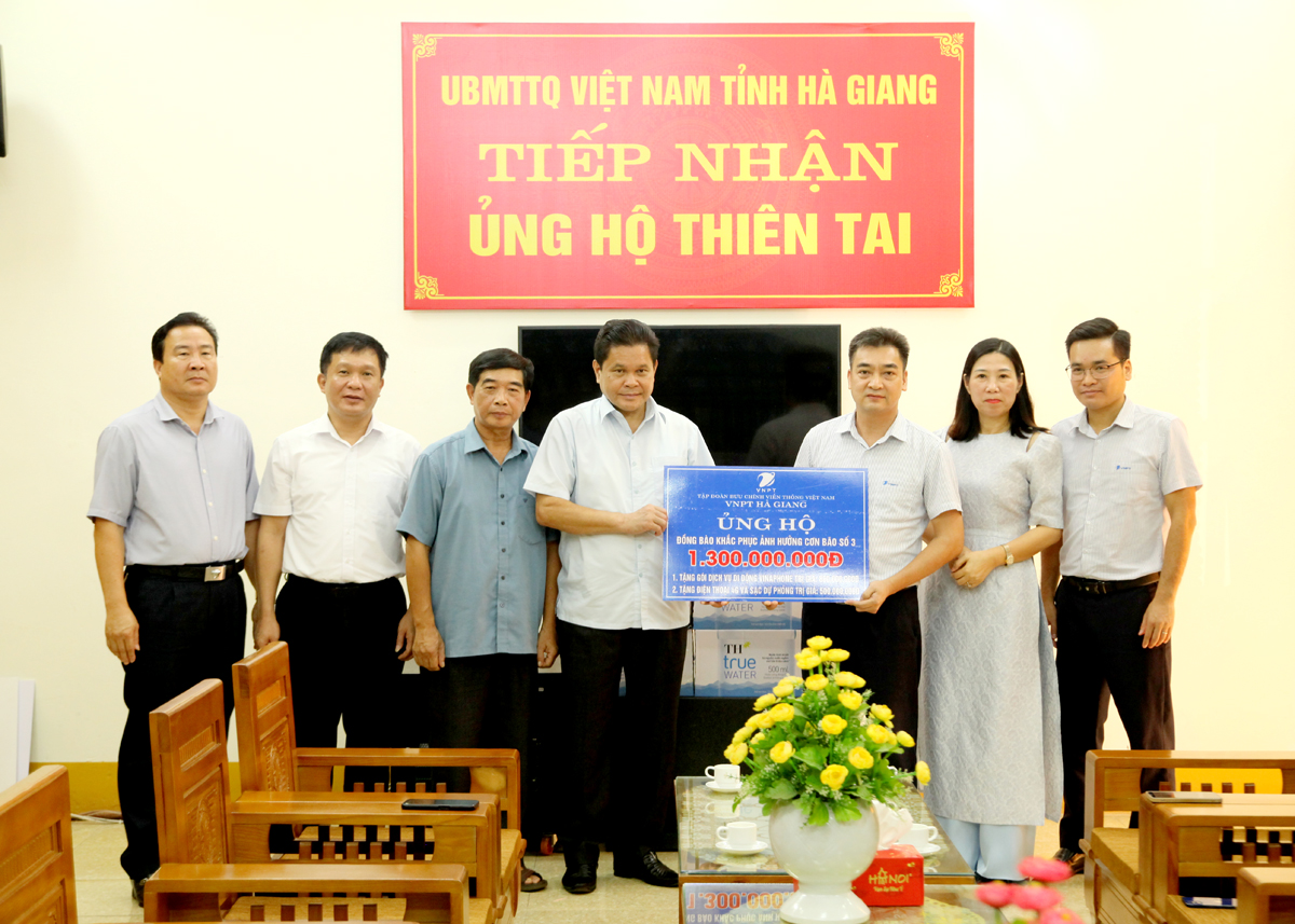 Viễn thông Hà Giang chung tay cùng Nhân dân khắc phục hậu quả thiên tai.