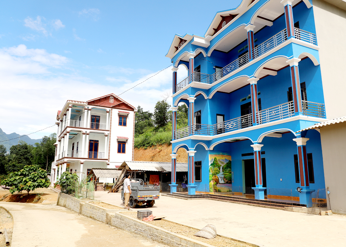 New houses in Seo Ho Village, Na KheCommune.