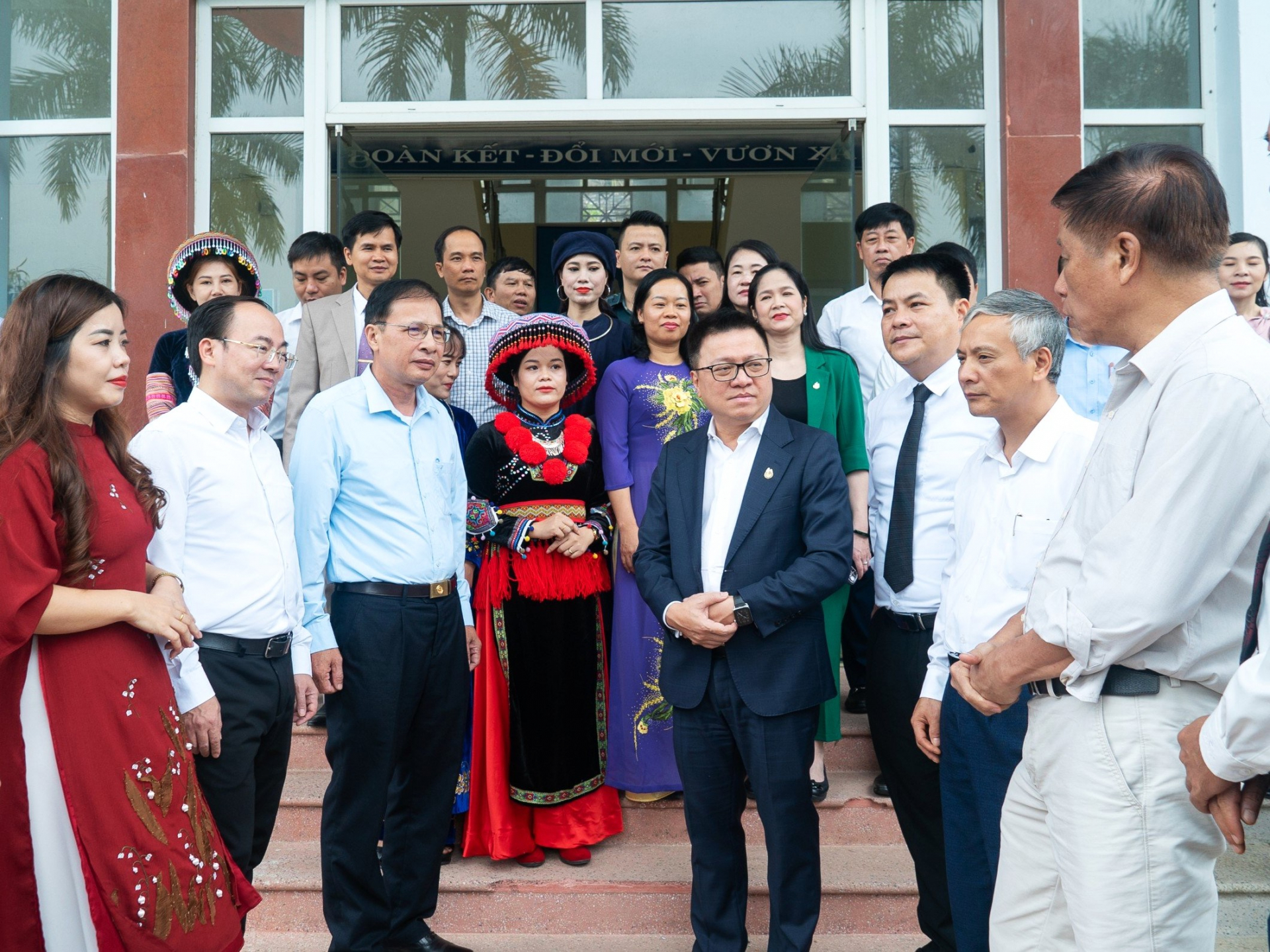 Đồng chí Lê Quốc Minh, Chủ tịch Hội Nhà báo Việt Nam trao đổi nghiệp vụ với các Hội Nhà báo các tỉnh miền núi, Trung du phía Bắc và thành phố Hà Nội.