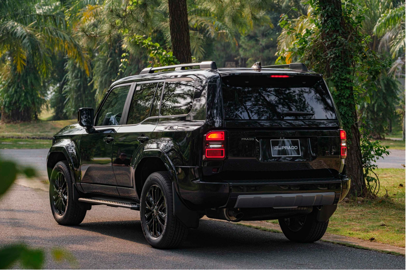 Thiết kế của Toyota Land Cruiser Prado 2024 dễ thu hút được những người dùng ưa thích phong cách việt dã, phiêu lưu 