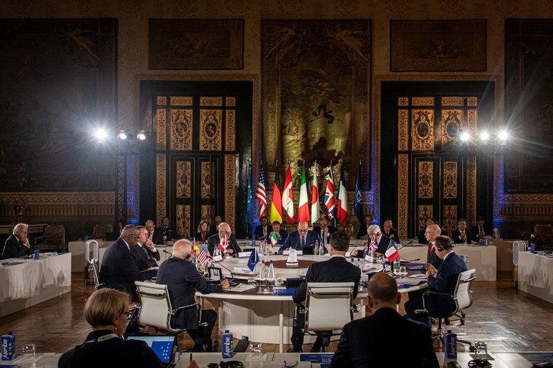 Ministers of the Group of Seven (G7) at their meeting in the Italian city of Pescara.