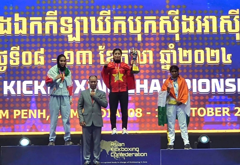 Phung Thi Hong Tham wins the gold medal 