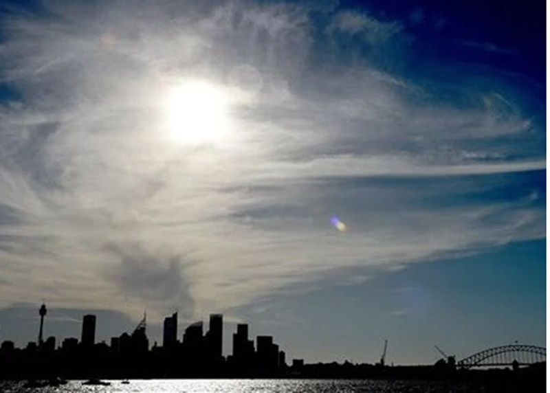 Nắng nóng gay gắt tại thành phố Sydney, Australia. 