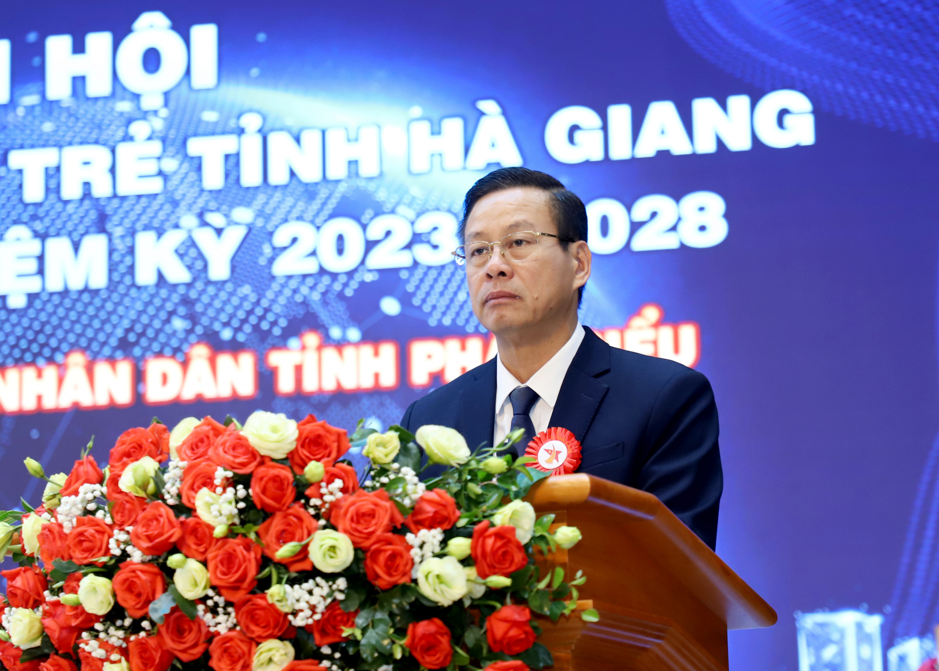 Chủ tịch UBND tỉnh Nguyễn Văn Sơn phát biểu chỉ đạo tại đại hội.
