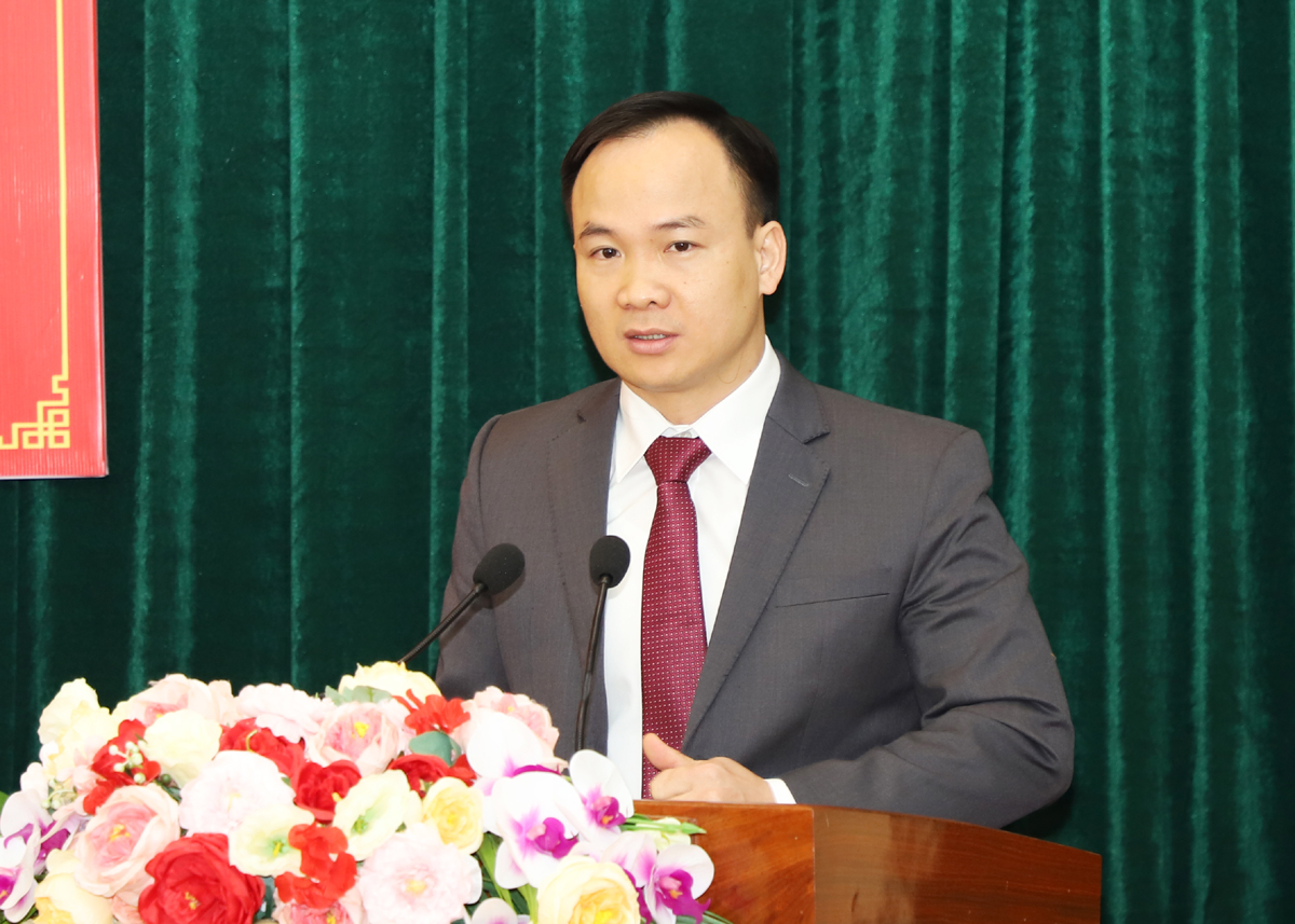Đồng chí Phan Ngọc Hiệp, Chánh Văn phòng Tỉnh ủy phát biểu nhận nhiệm vụ.